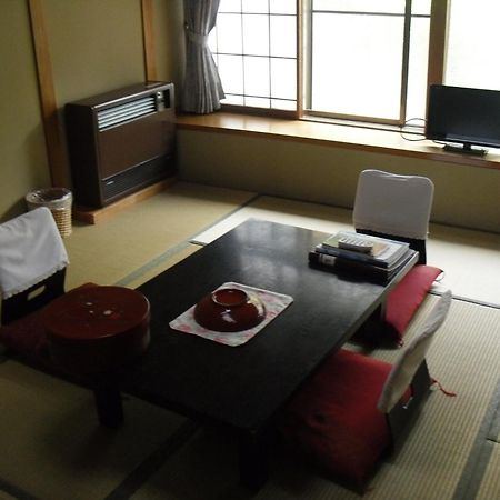 Ryokan Warabino Takayama  Εξωτερικό φωτογραφία