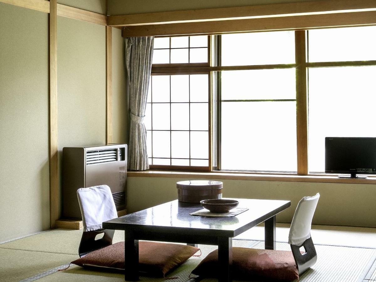 Ryokan Warabino Takayama  Εξωτερικό φωτογραφία